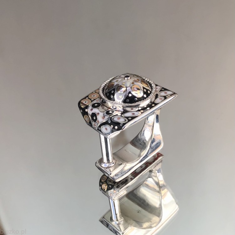 Srebrny pierścionek unikatowy z kolekcji DolceVita Blazko.