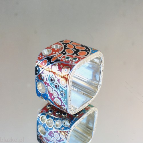 pierścionek unikatowy BLAZKO - pralinek ażurowy kolor