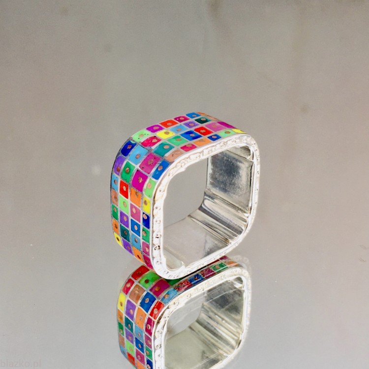 srebrna obrączka - pralinek - z kolekcji Szachownicy Grzegorza Błażko