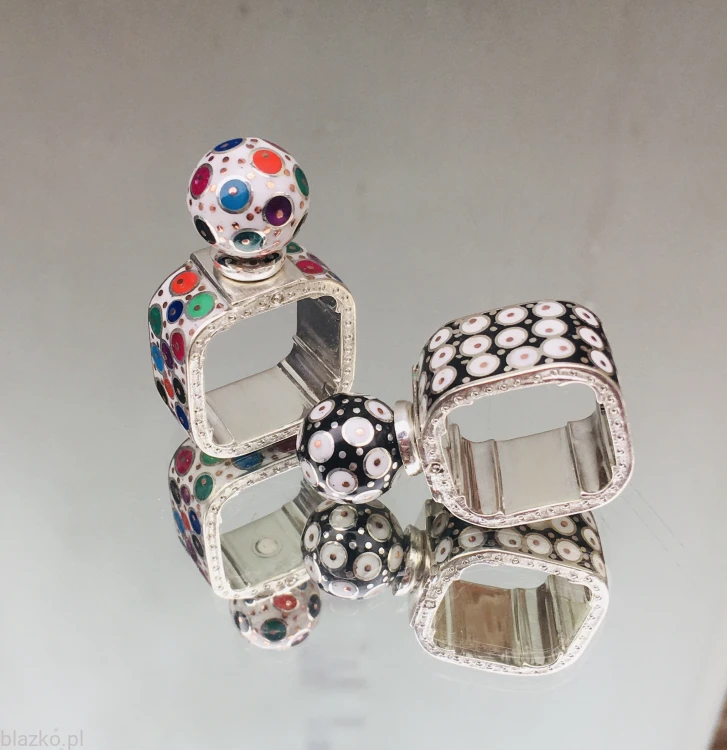 Obrączka srebrna Blazko - Pralinek w Grochy - z kulką