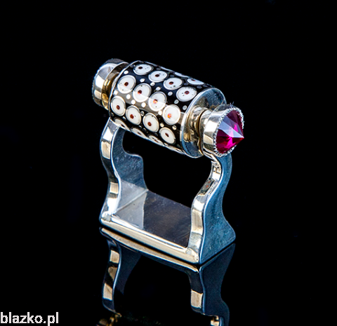 Blazko Noname Falowany z Wałeczkiem Grochy